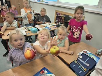 141832ee-5ec6-4fab-a875-cdba4f28a53b