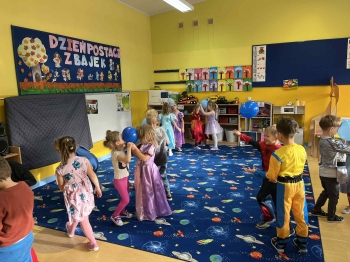 50274a8b-5de9-42de-bf95-b2f1eaf51fbd