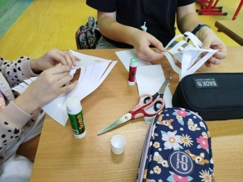 50d12dcd-05e4-493f-9aad-7618eca38ca5