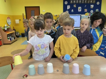 20884455-72a2-4d22-aee5-c8fa67542f5d