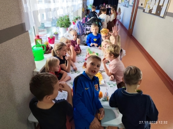 thumbnail_1764264353737