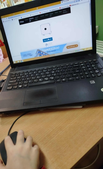 13f7689d-a024-4326-81ac-6331b86c718c