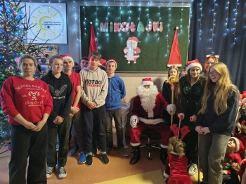 a1d605ac-8063-4dc8-90bc-55865aef75d1