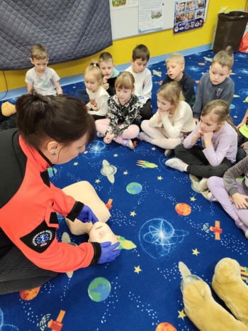 e445359b-ca53-4b33-abd7-3f6c9a308ef7