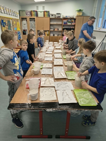 52aba69a-b479-49ef-a6a8-38ea88f41b9b