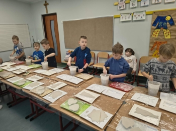 0b33b9a9-6194-4531-89e1-dd433c24182d