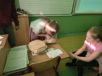 e5992a81-b6dd-4942-ac69-78d6e1c29cbe