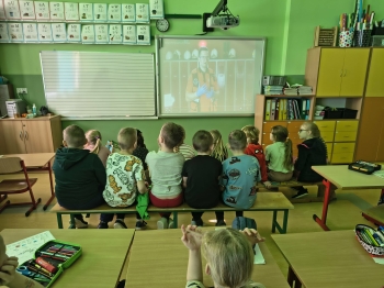 59b4051d-619b-4db8-b7bc-0a1ee51ec9d7