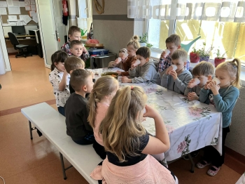 d172ba4e-bb6c-4e2f-a2c4-57bd297a8b7a