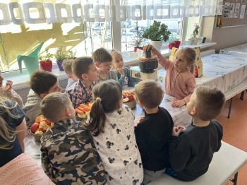 535b27a1-18a0-43e0-95df-289e326ff6e4