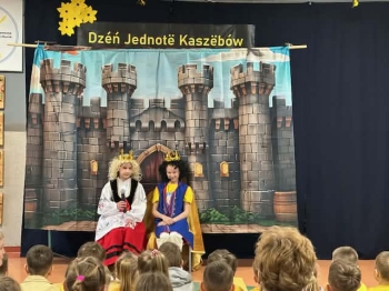 6a9ab3ee-e2d5-4725-ab23-e01904670463