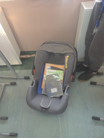 f6de1d3e-6567-47e1-a461-655b9377eebb