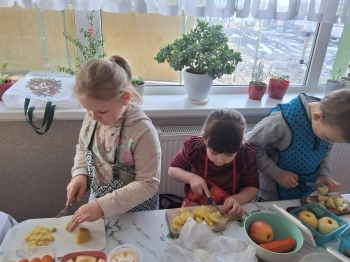 6e55db2f-4820-4019-8783-58c43dbb0ff2