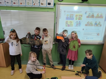 e82b5852-0339-450a-ad2e-1c7b6bfc724b