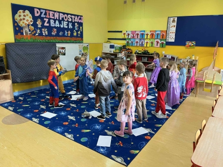 Dzień Postaci z Bajek w Zerówce