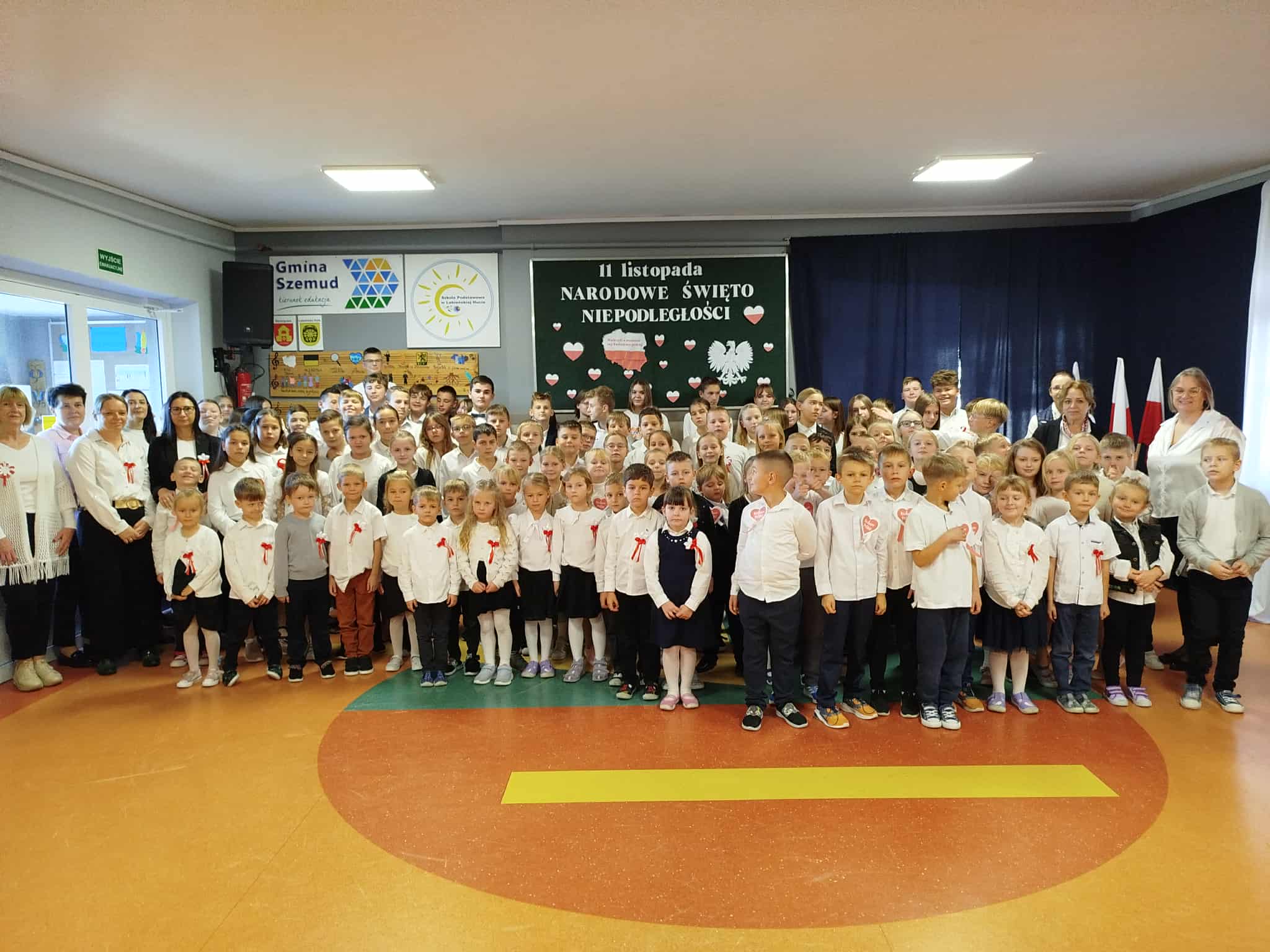 Uroczysty apel z okazji Dnia Niepodległości
