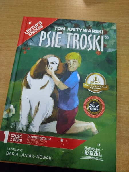 Czytamy fragment książki ''Psie Troski'' 