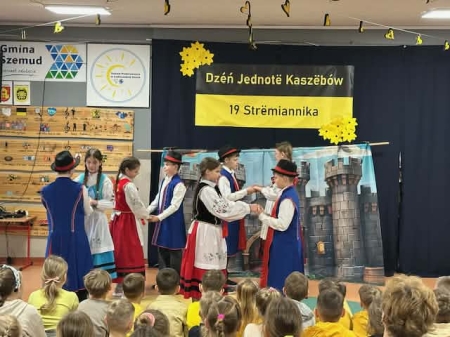 Nasza szkoła świętowała Tydzień Kaszubski oraz Dzień Jedności Kaszubów! 